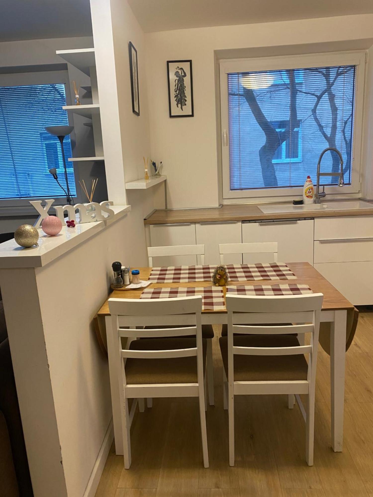 Family Apartman V Centre Mesta Bratislava Apartment Ngoại thất bức ảnh