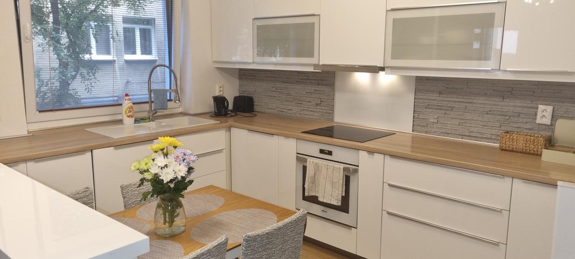 Family Apartman V Centre Mesta Bratislava Apartment Ngoại thất bức ảnh
